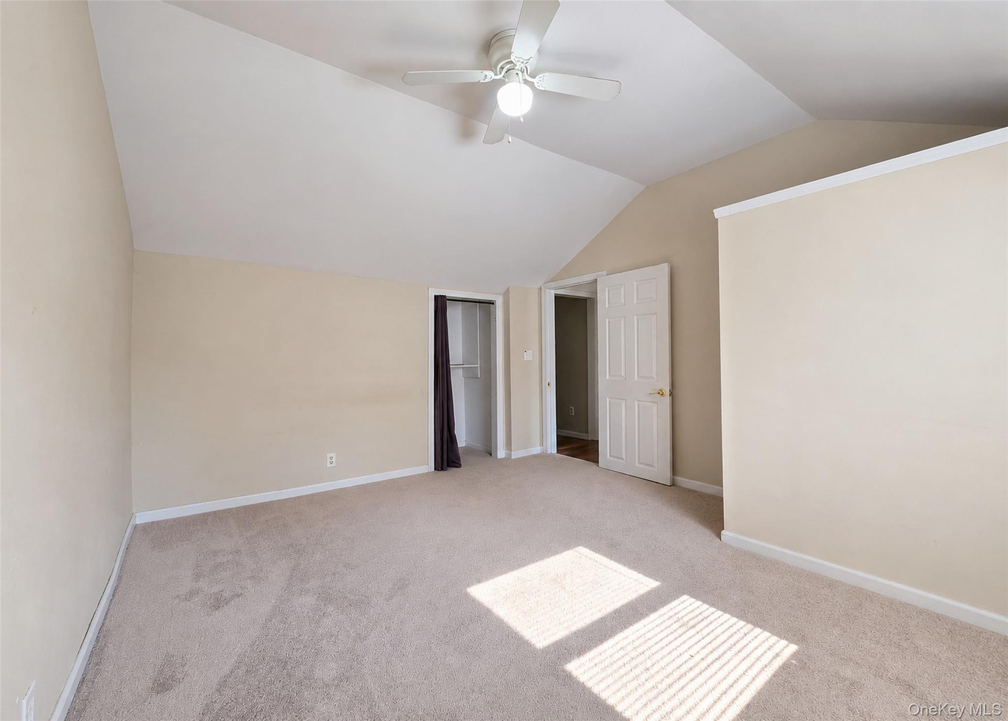 10 Midwood Place Property Photo 9