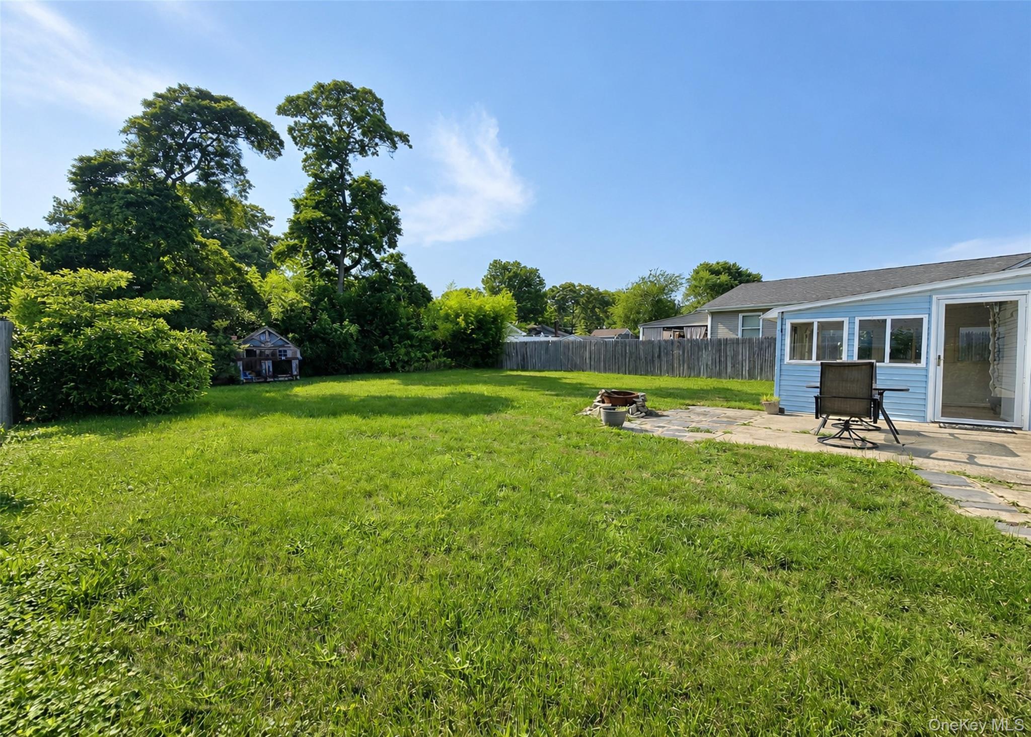 10 Midwood Place Property Photo 17