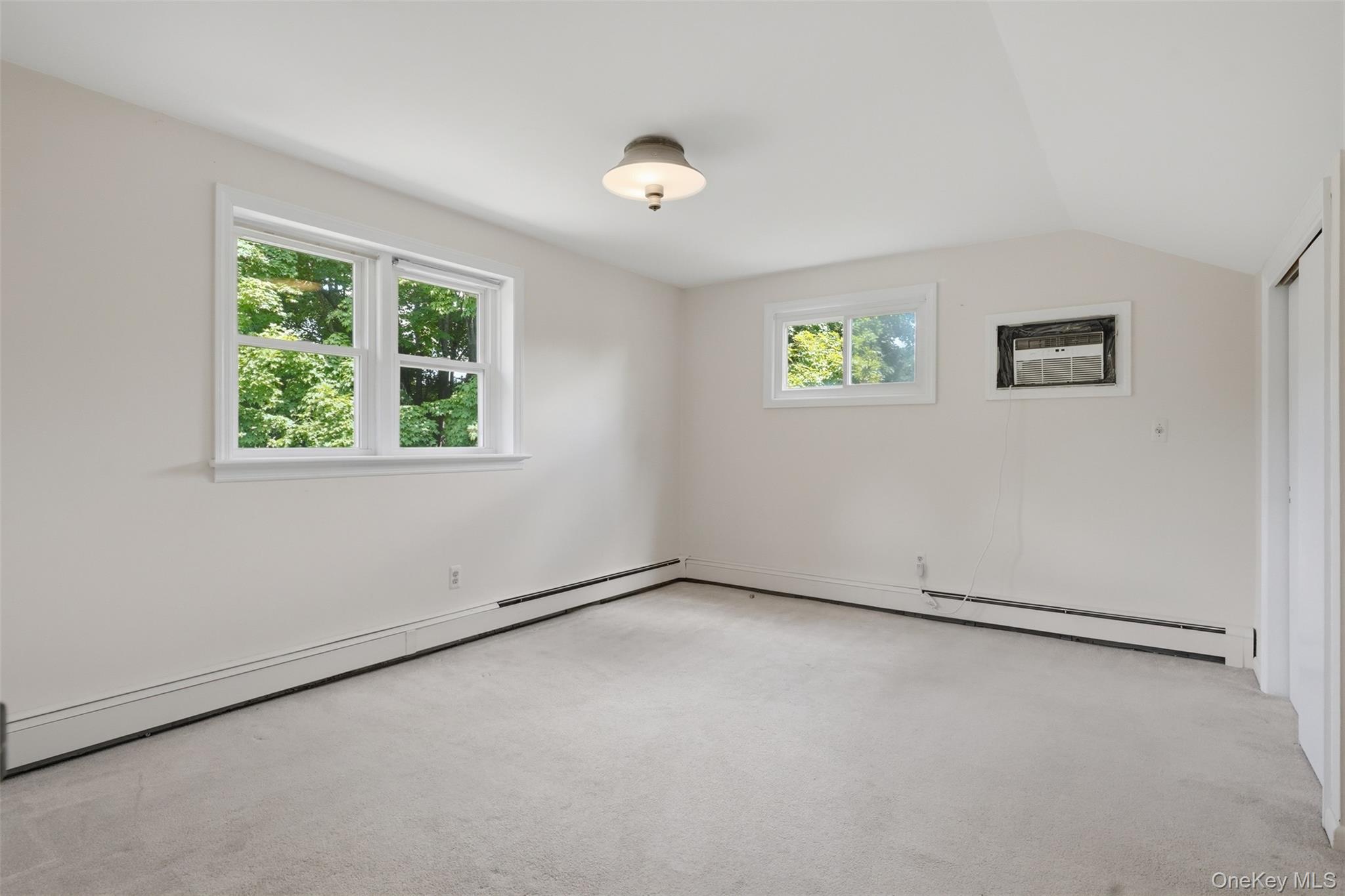 6 Jean Street Property Photo 23