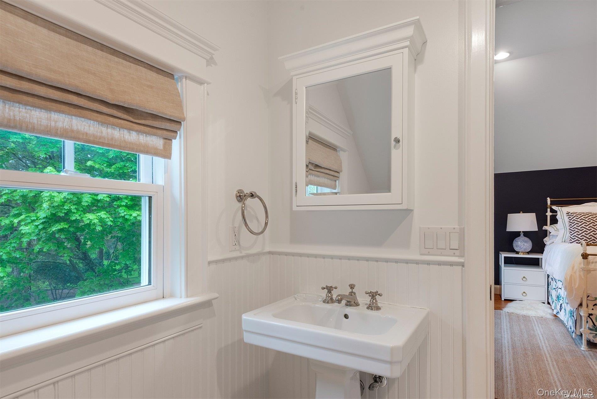5 Anthony Lane Property Photo 22