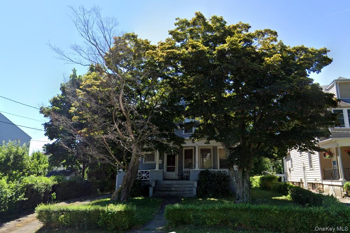 196 Elm Street Property Photo 2