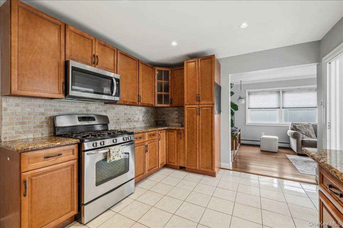 1042 Jefferson Street Property Photo 15