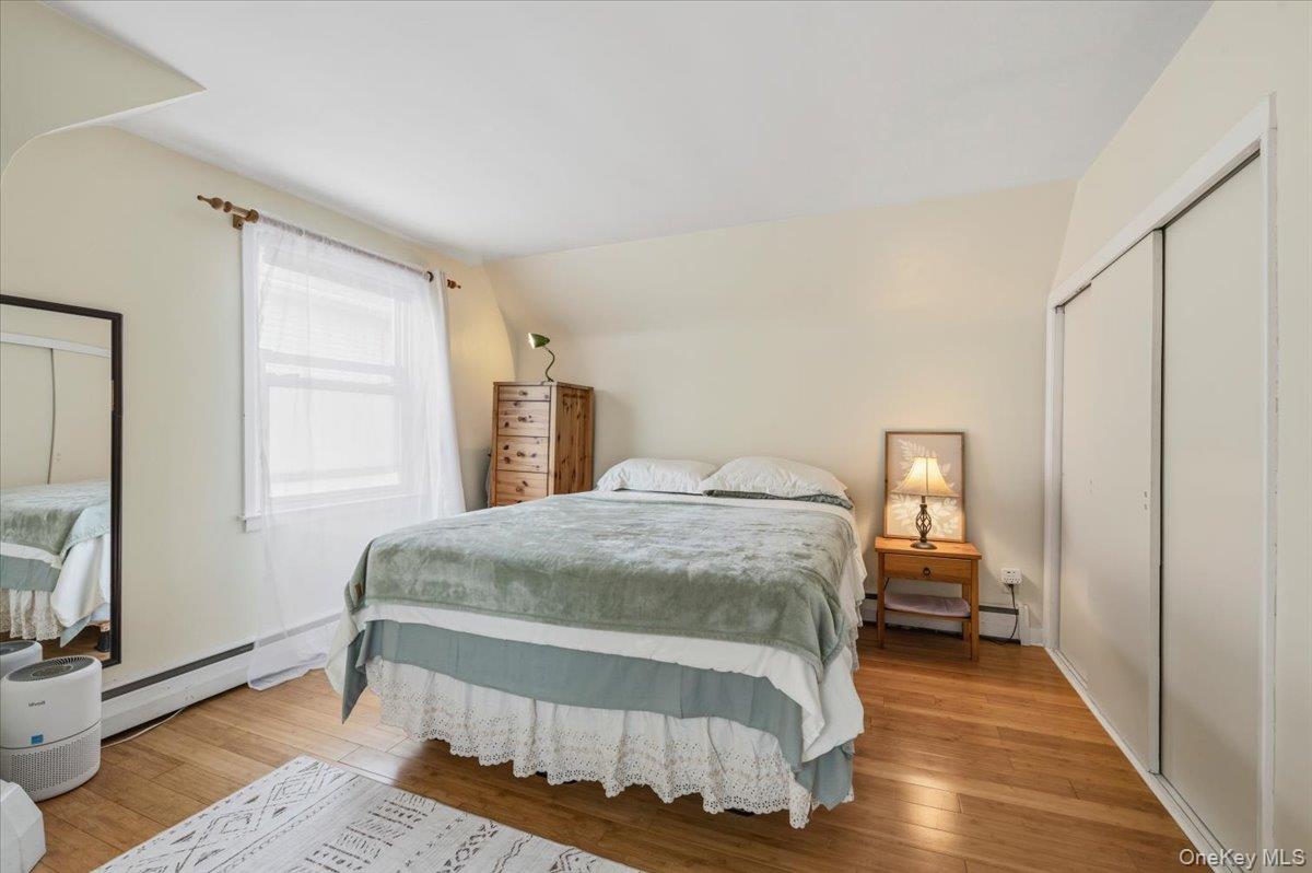 1042 Jefferson Street Property Photo 24
