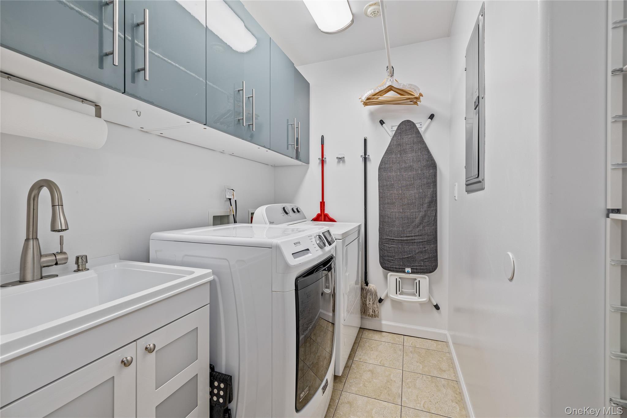 3314 Parkview Drive Property Photo 27