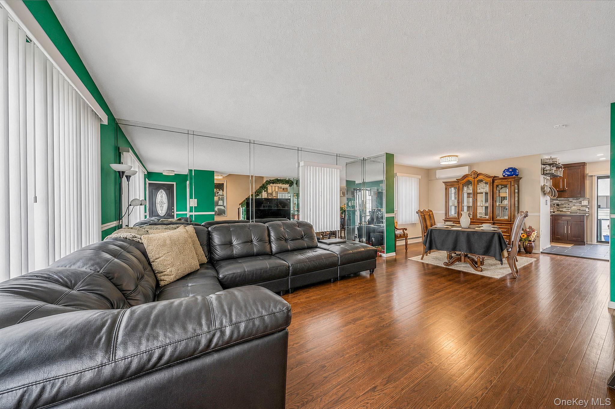 13331 127th Street Property Photo 9