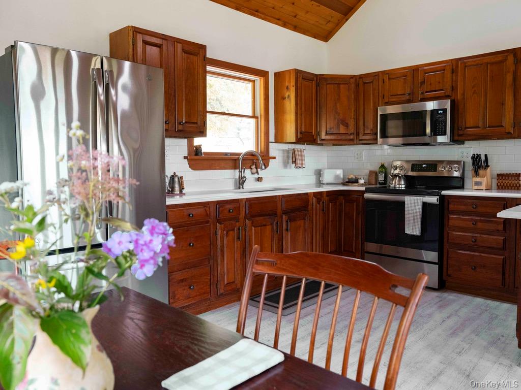 284 Ridge Road Property Photo 14