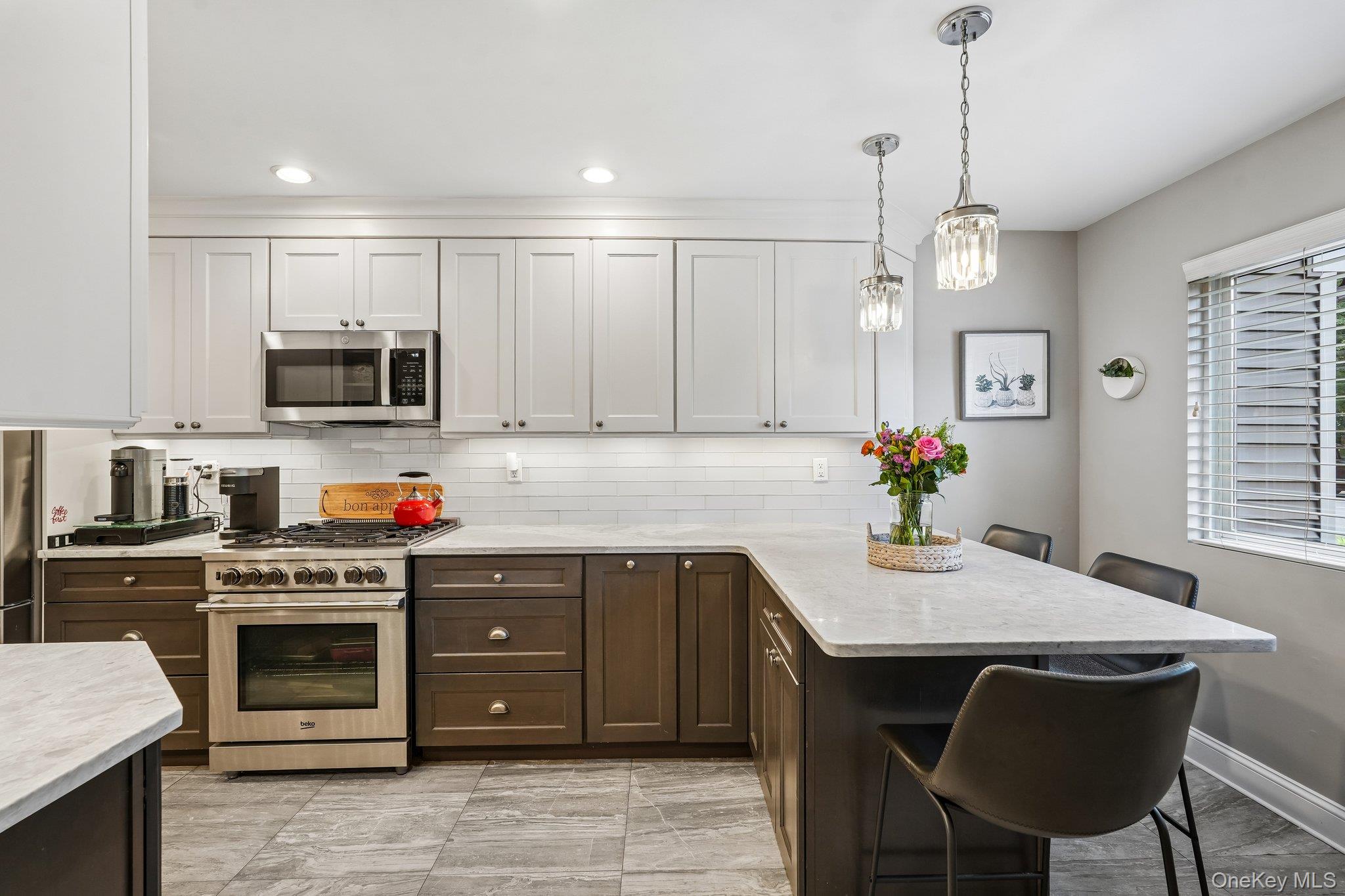 18 Old Lake Road Property Photo 17