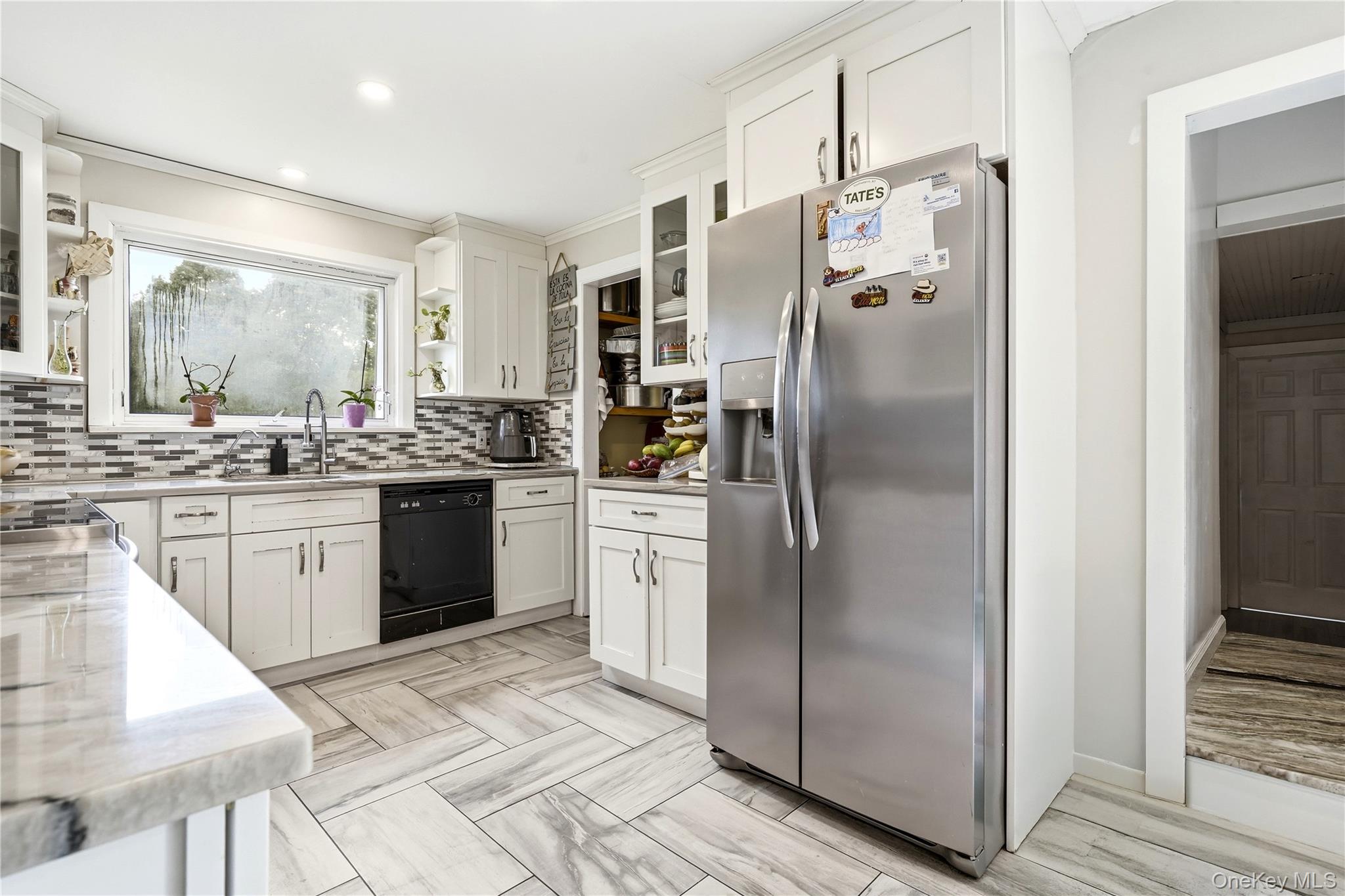 80 Everett Street Property Photo 14