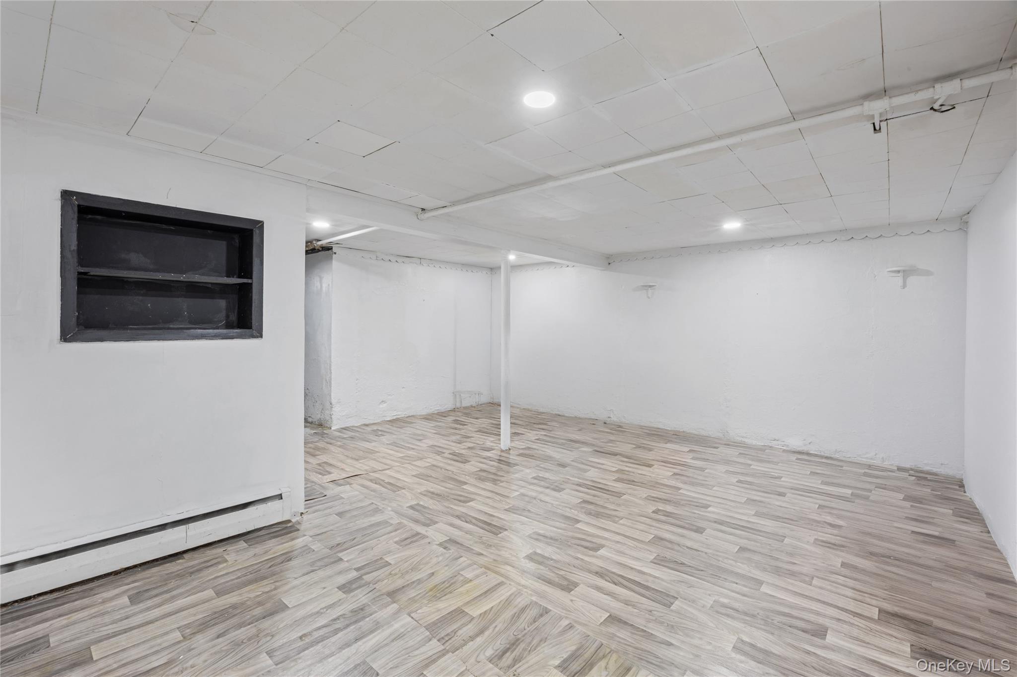 9 Leeds Lane Property Photo 37