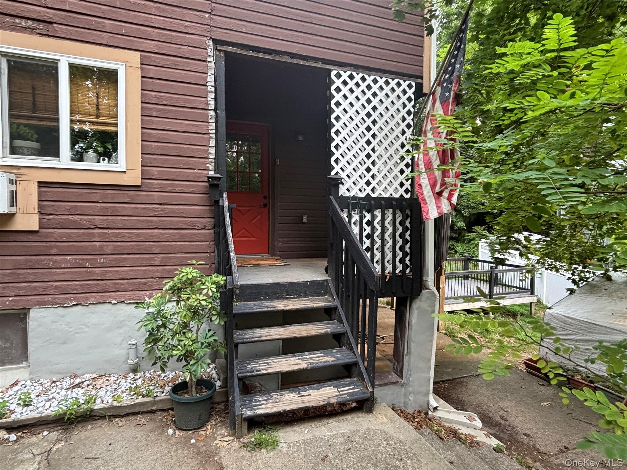 55 Boulevard Knolls Property Photo 2