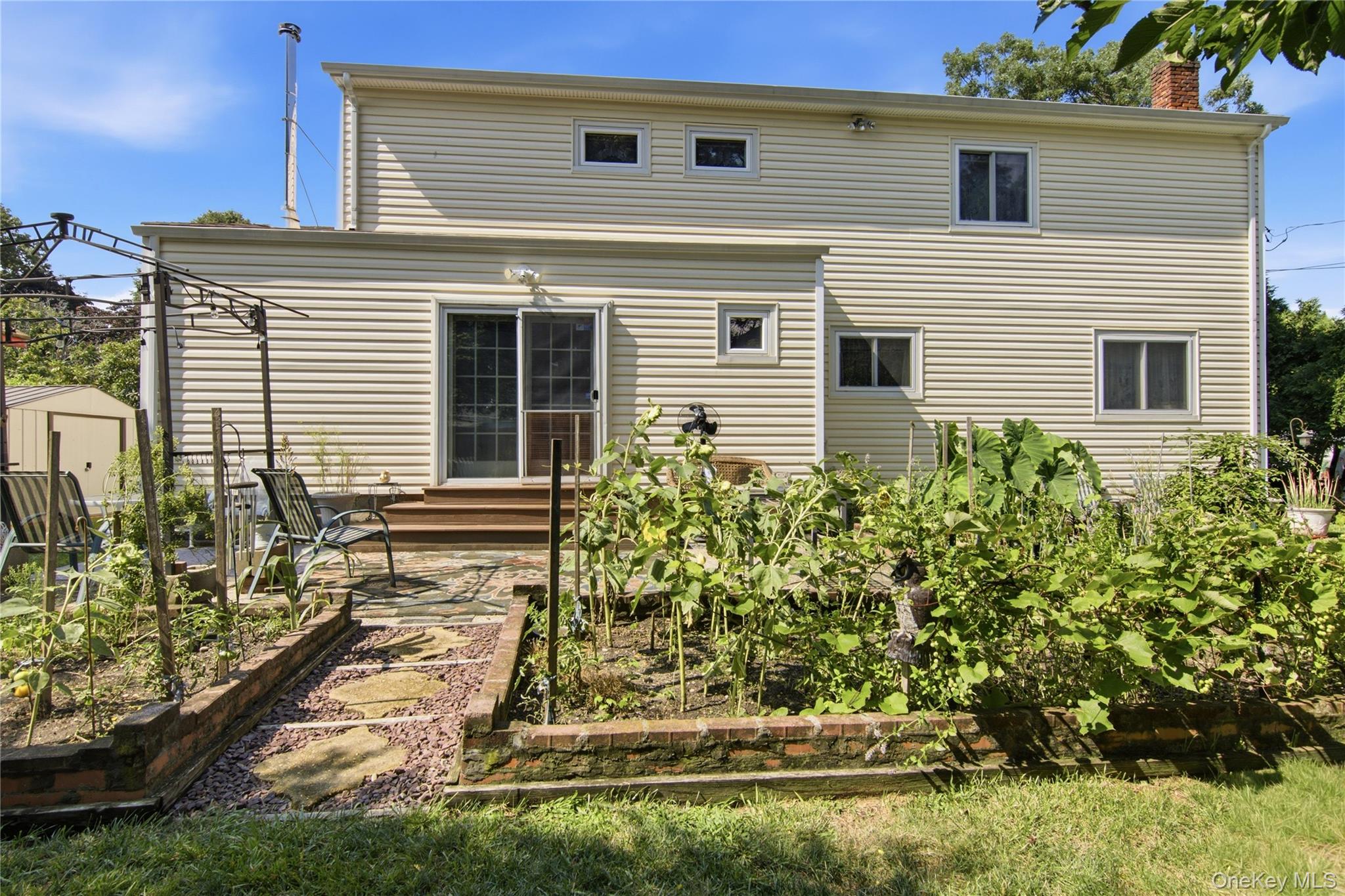 22 Clymer Street Property Photo 25