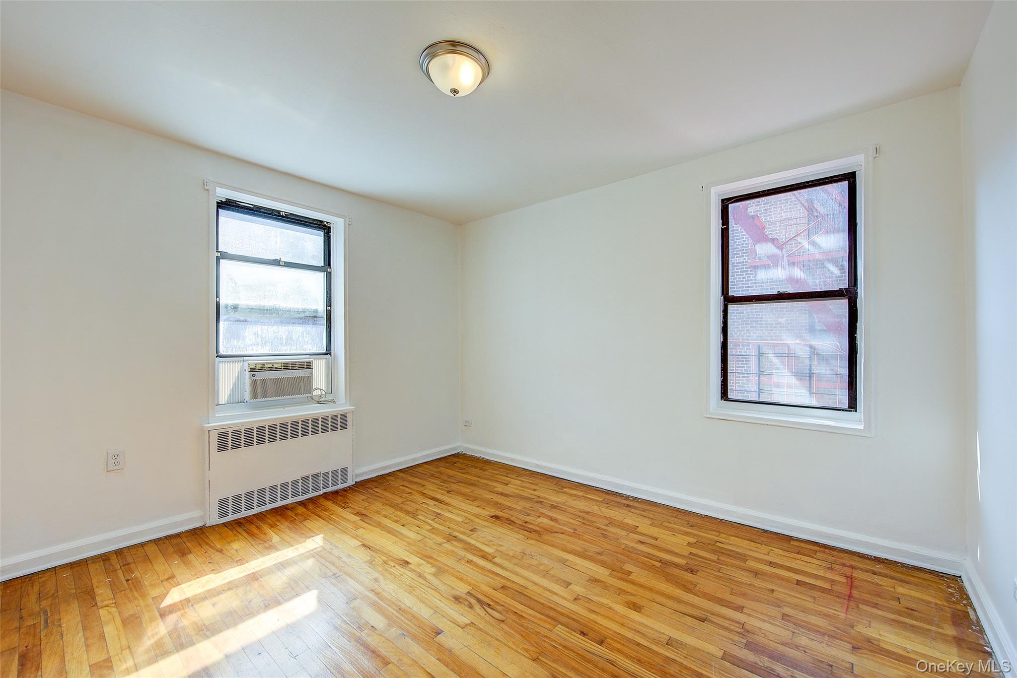 34-20 78th Street 4j Property Photo 13