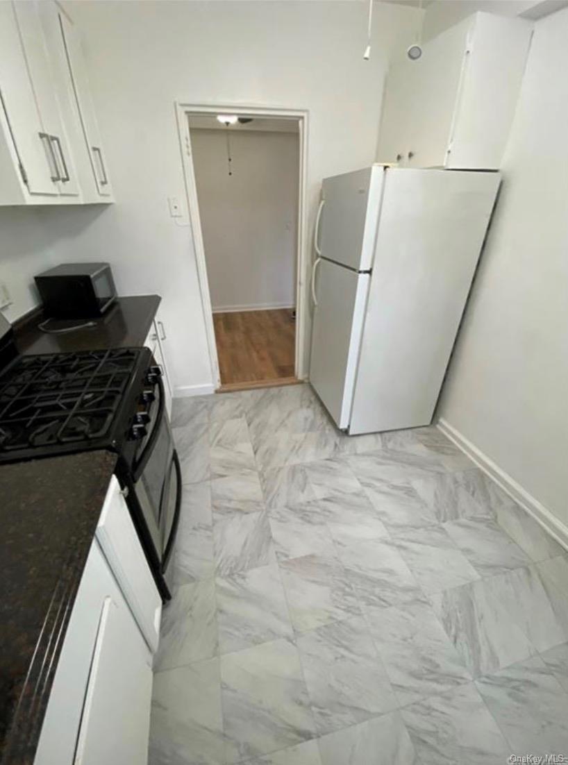 220 Pelham Road 2n Property Photo 4