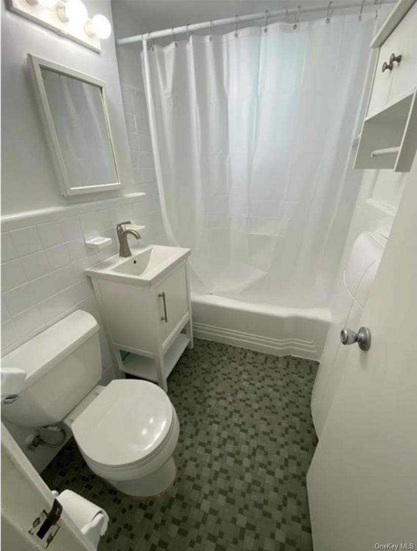 220 Pelham Road 2n Property Photo 8