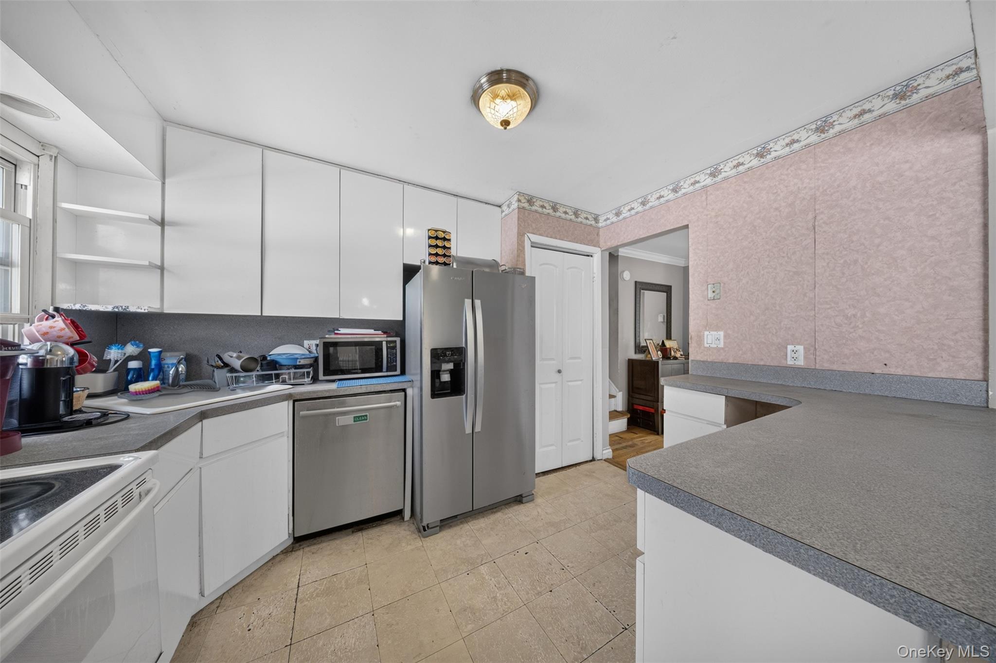 201 Willis Court Property Photo 9