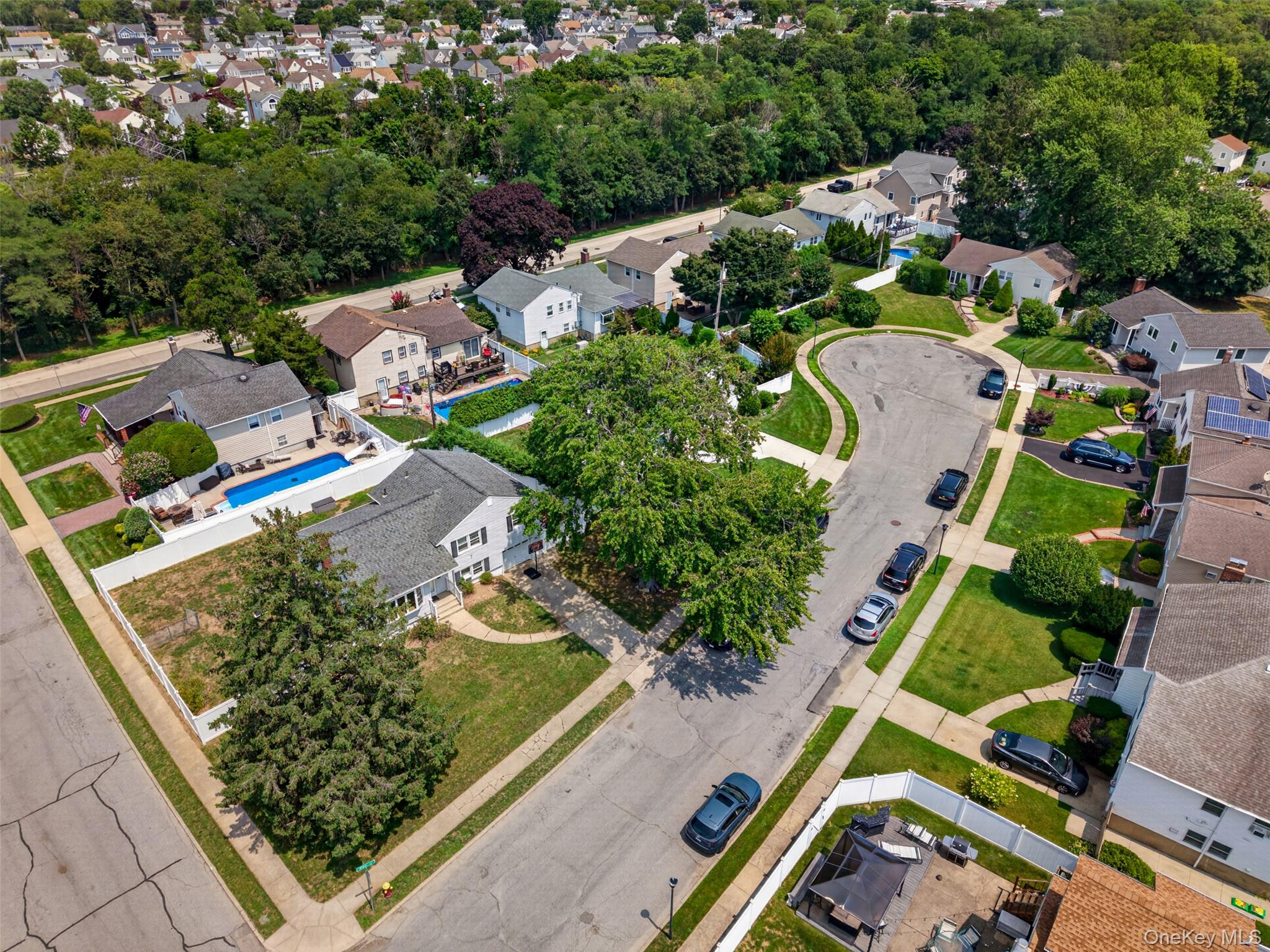 201 Willis Court Property Photo 26