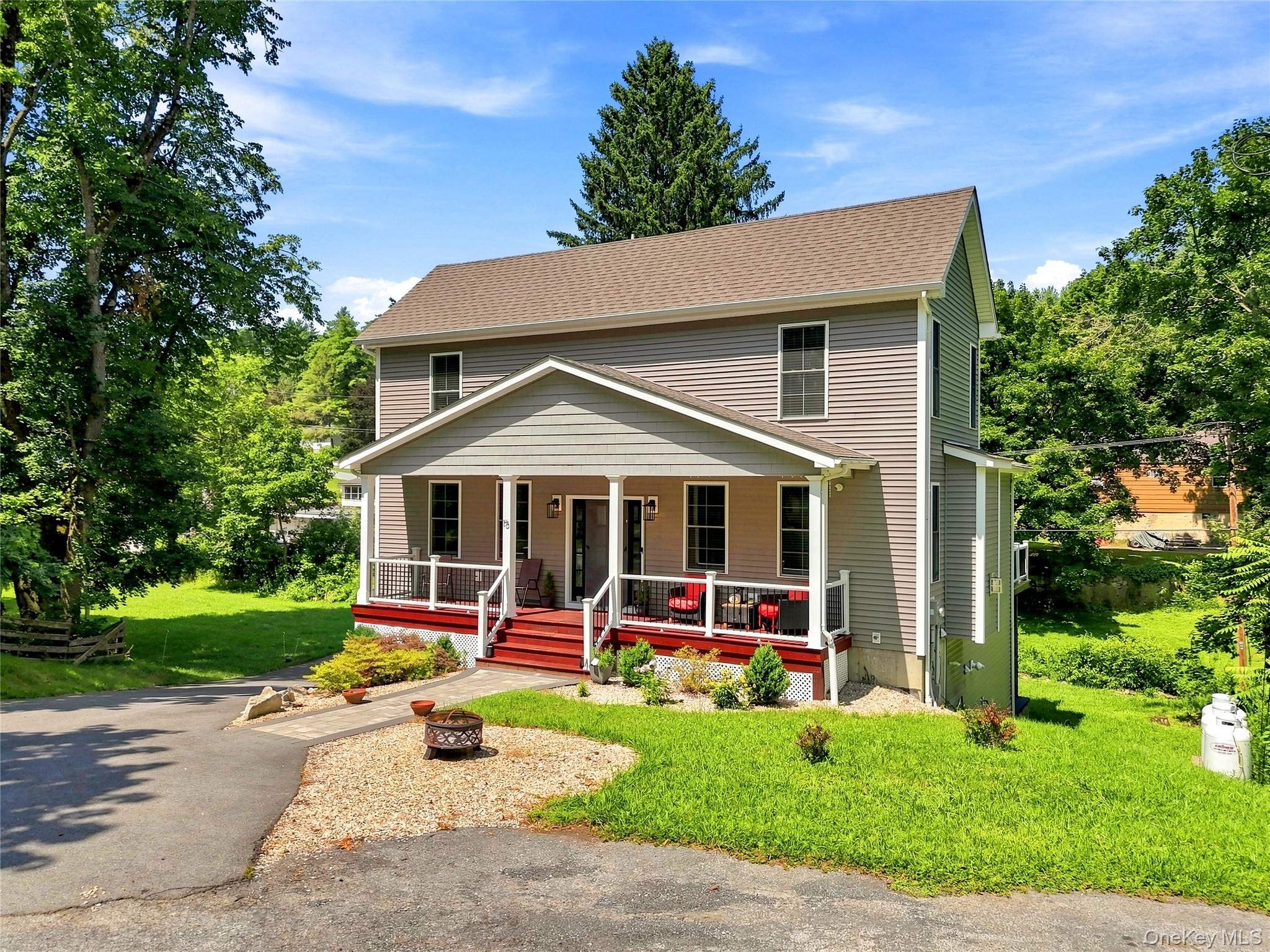 15 Rock Cut Lane Property Photo 2