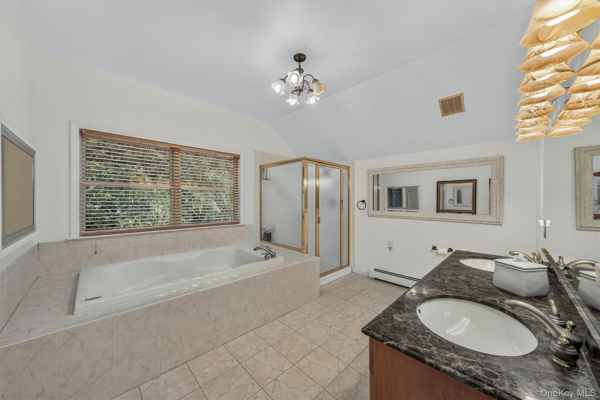 44 Greenwich Avenue Property Photo 27