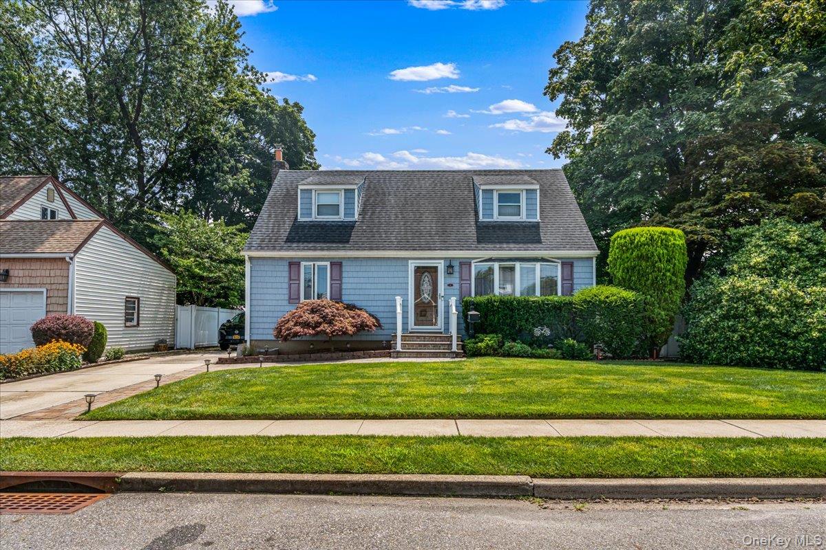 2 Gateway Property Photo 1
