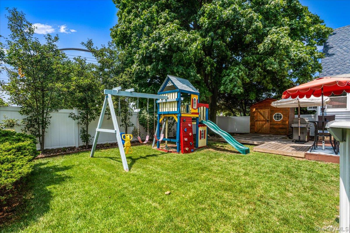 2 Gateway Property Photo 16