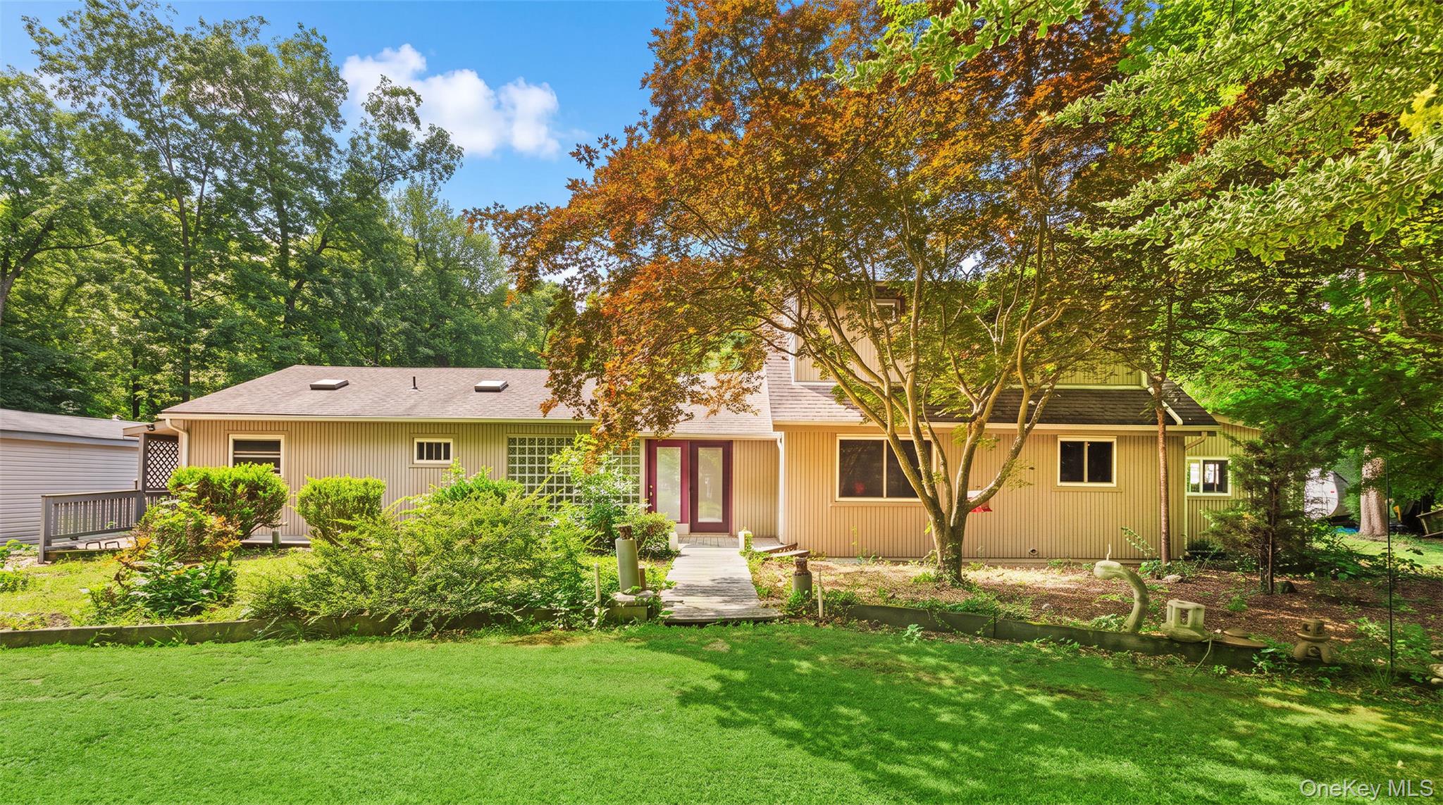 10 Eagle Drive Property Photo 1