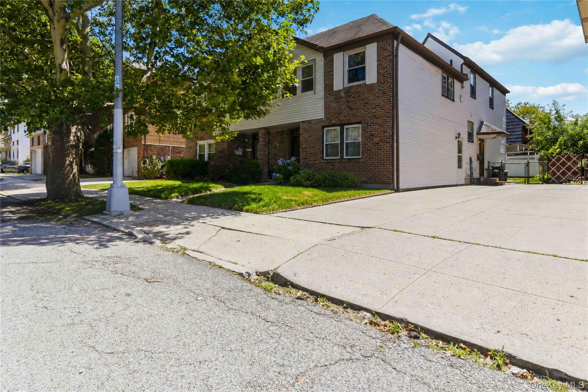 22314 56th Avenue Property Photo 2