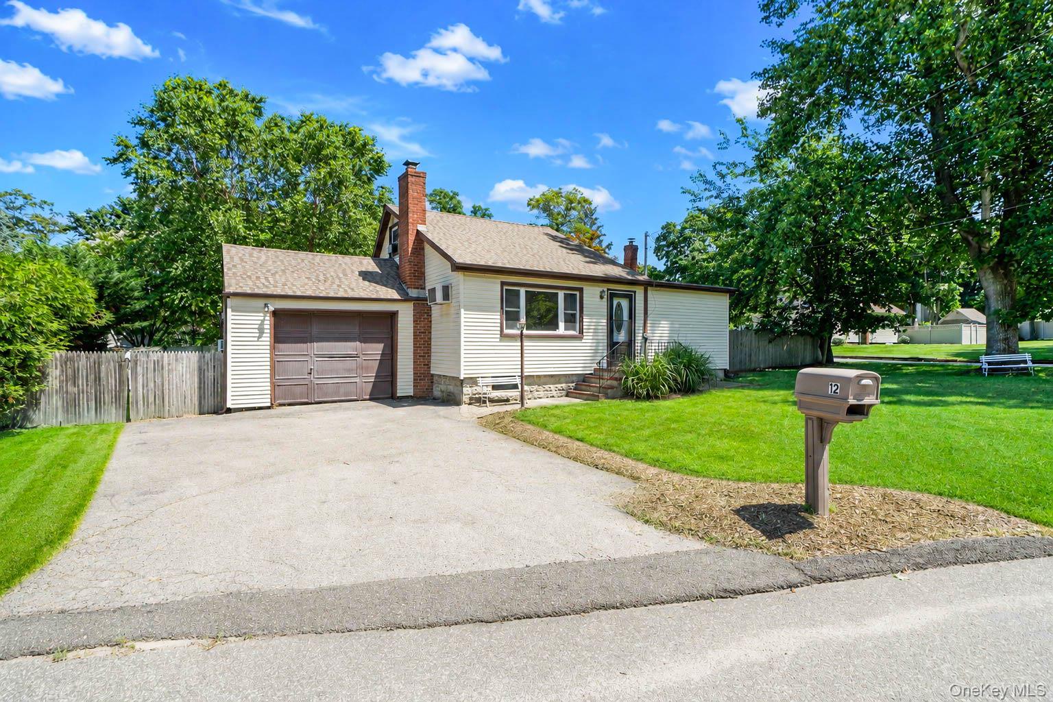12 Sycamore Road Property Photo 1