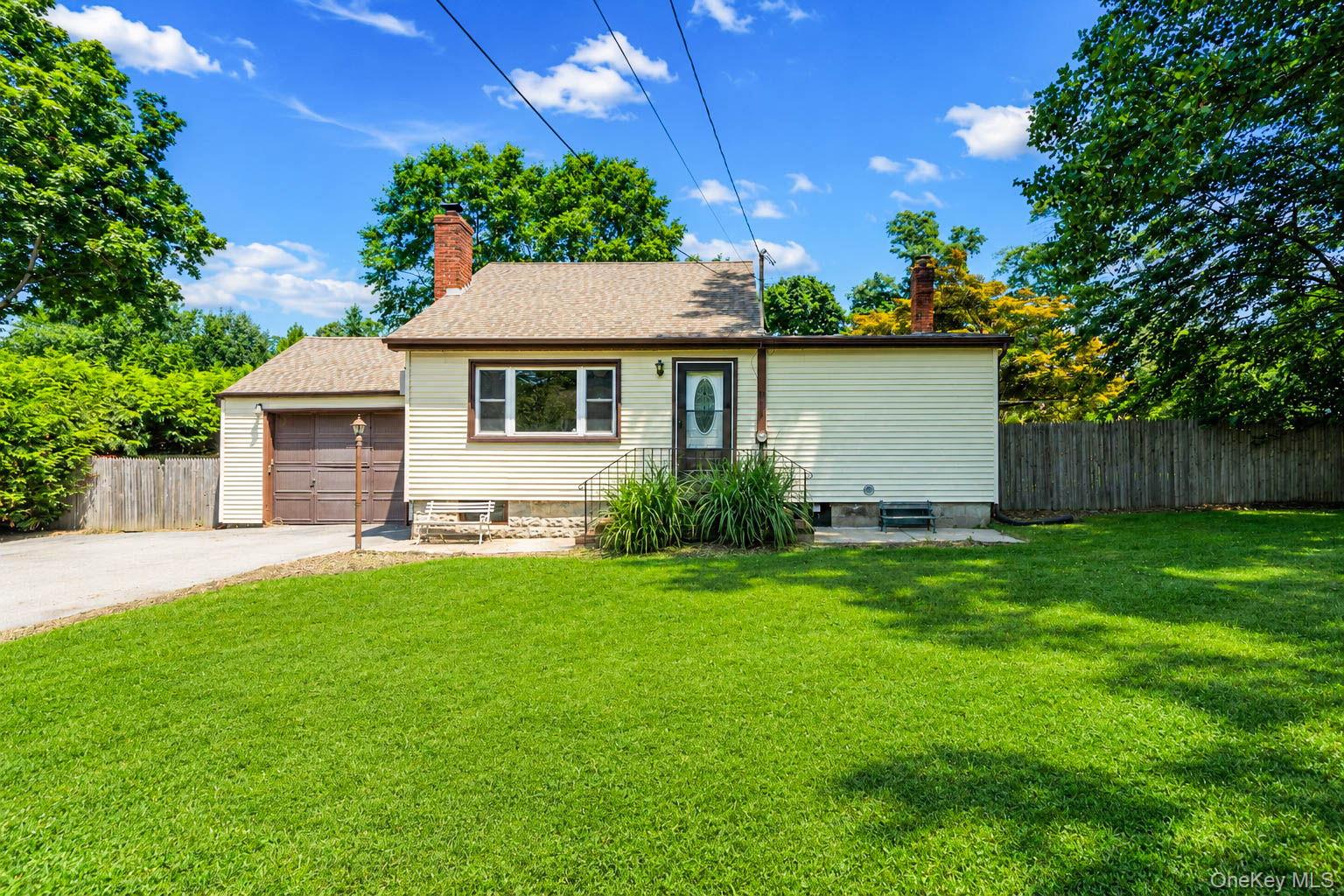 12 Sycamore Road Property Photo 2