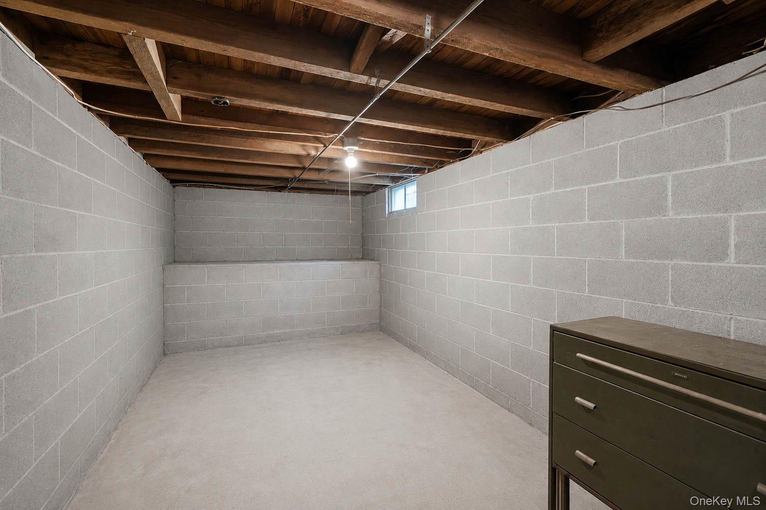 12 Sycamore Road Property Photo 28