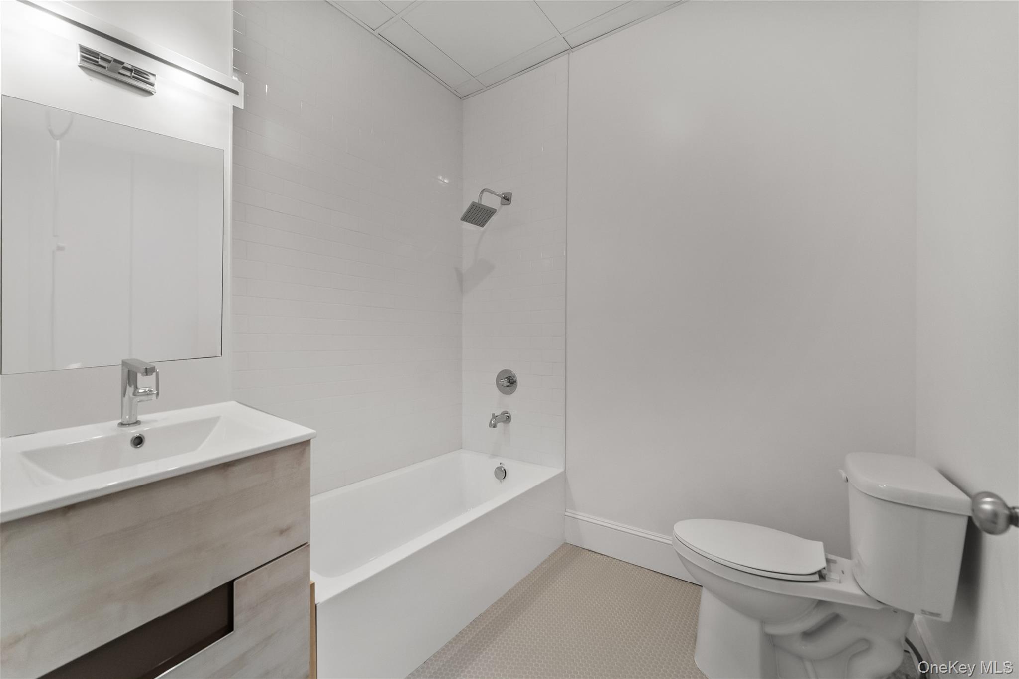 48 North Street 403 Property Photo 9