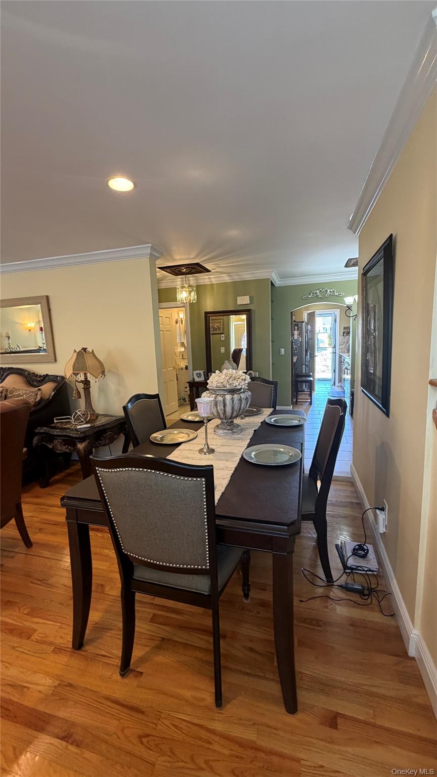 75 Maplewood Avenue Property Photo 3