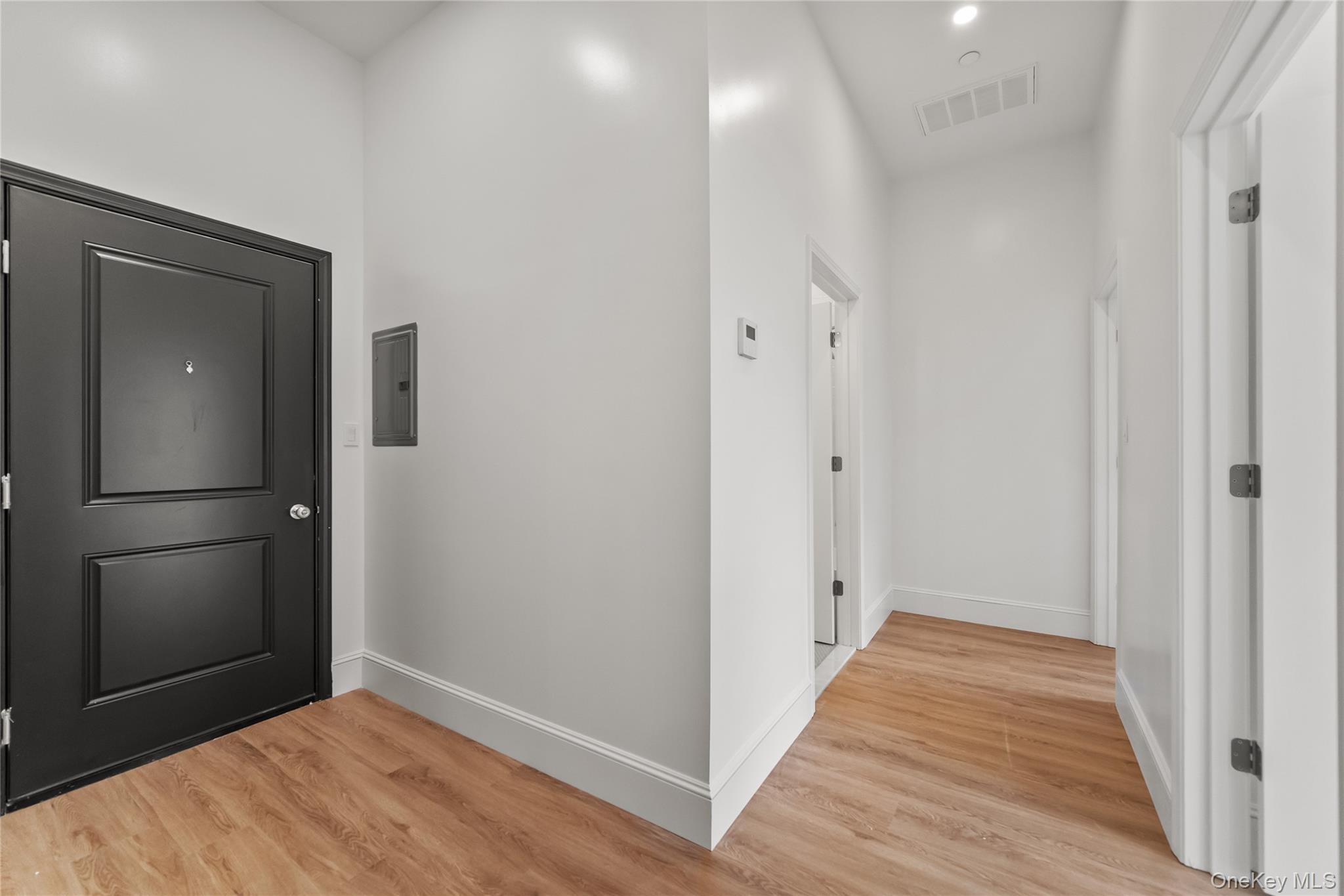 48 North Street 404 Property Photo 10