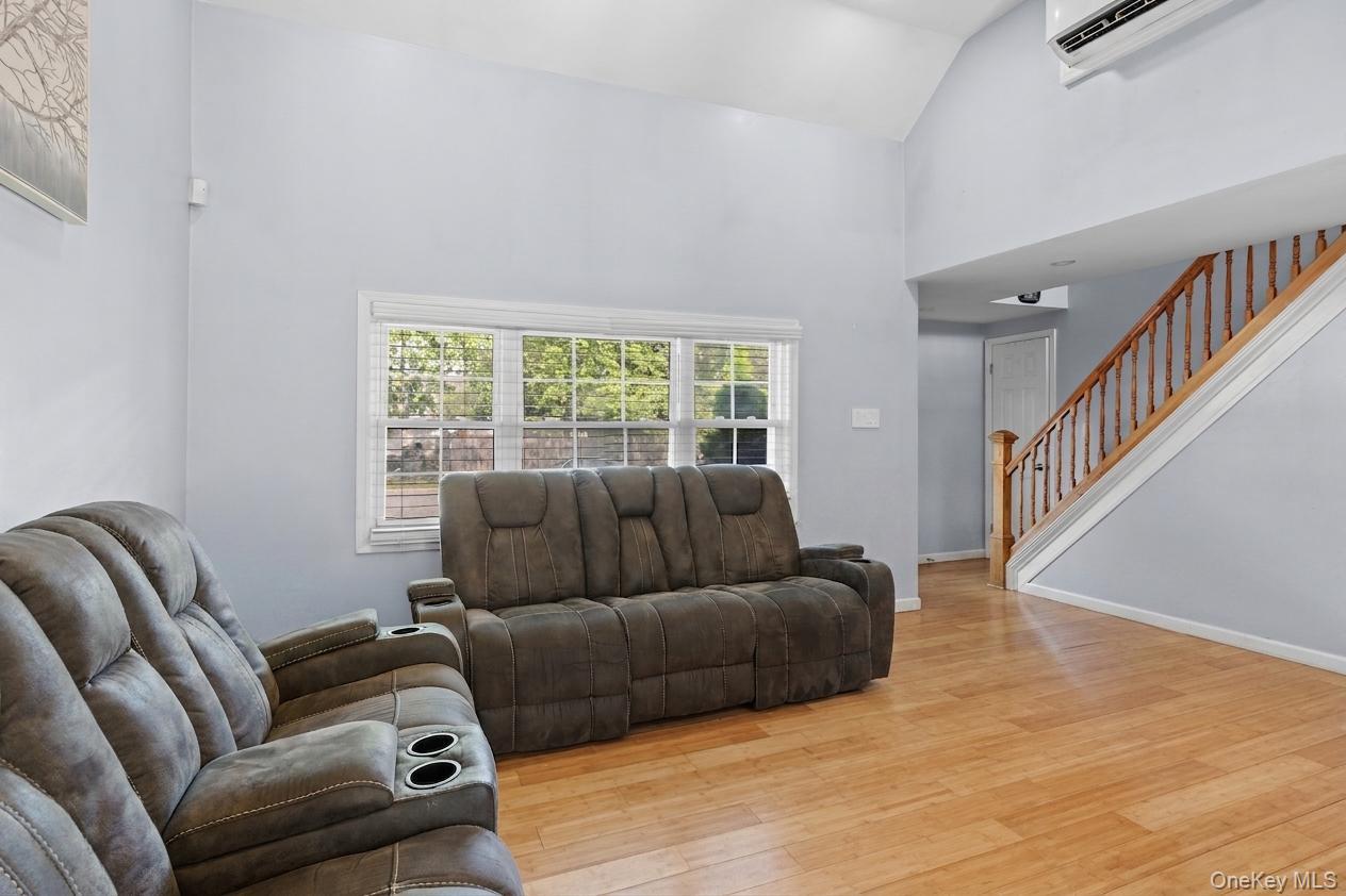 72 S Village Drive Property Photo 15