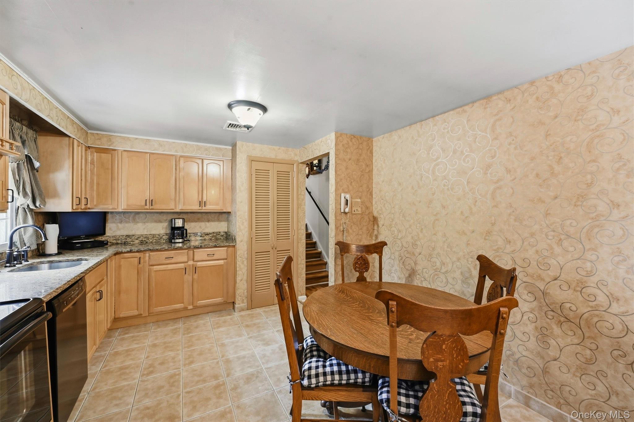 2 Buena Vista Terrace Property Photo 18