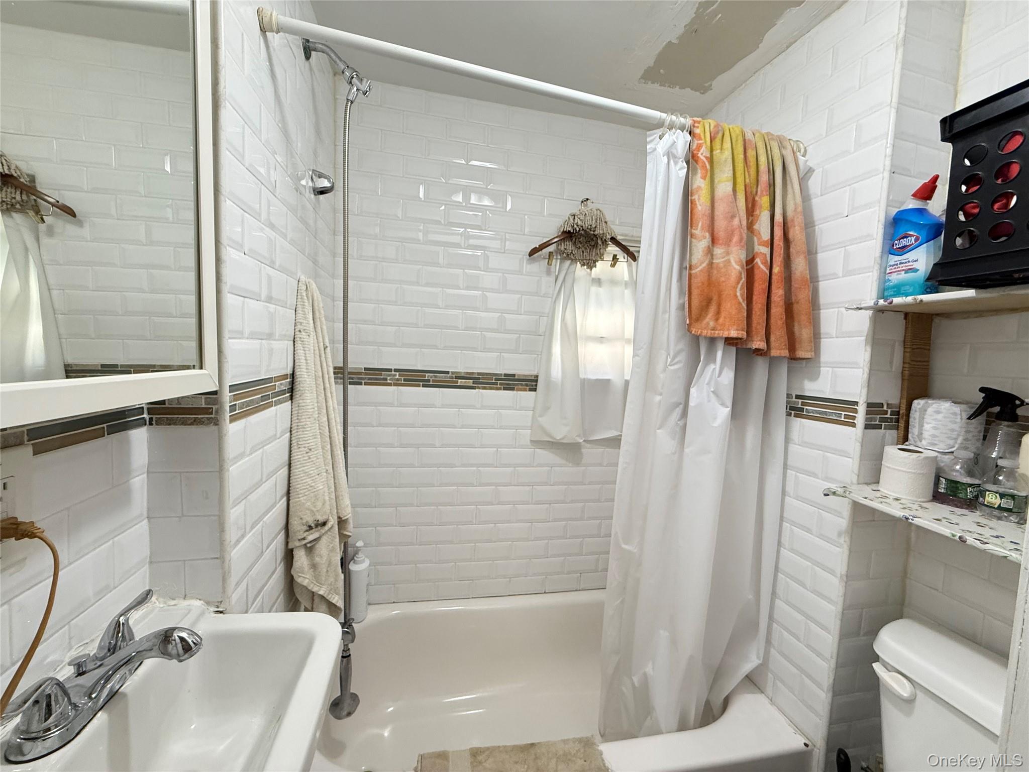 14-18 114th Street Property Photo 10