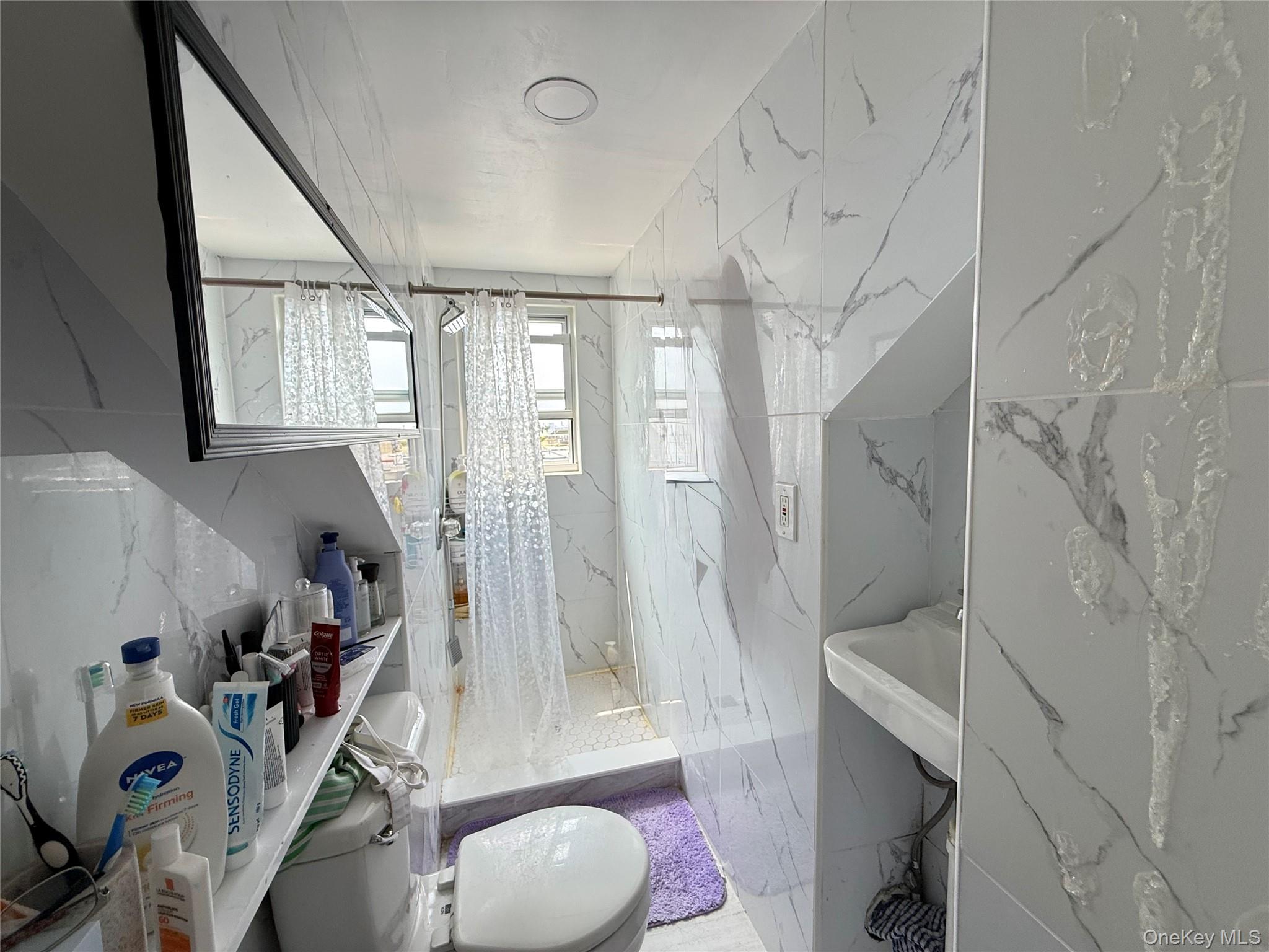 14-18 114th Street Property Photo 14