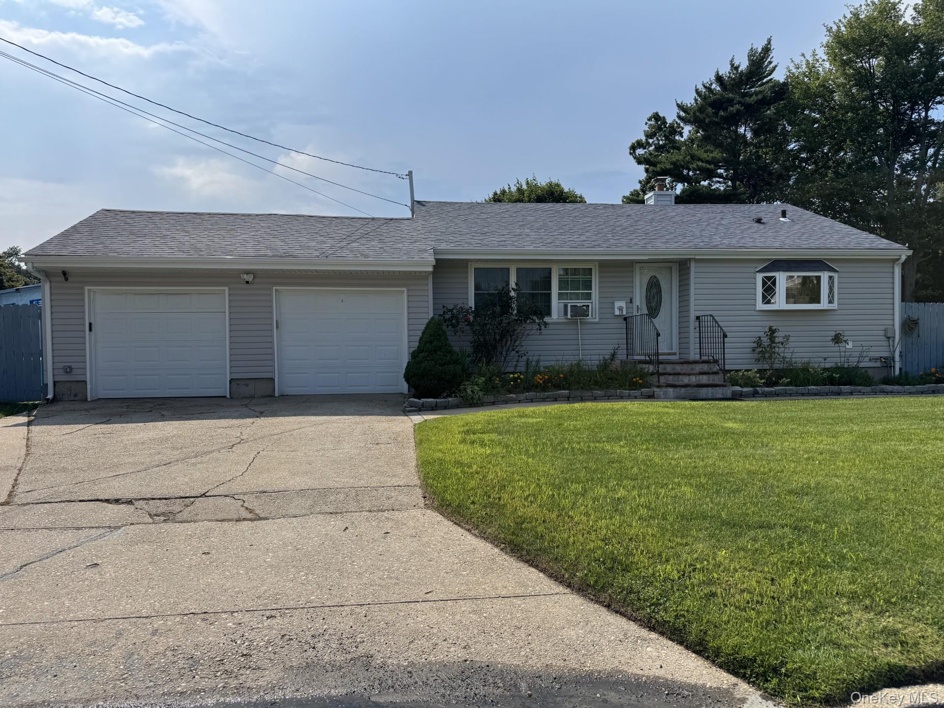 78 Hilltop Drive Property Photo 1