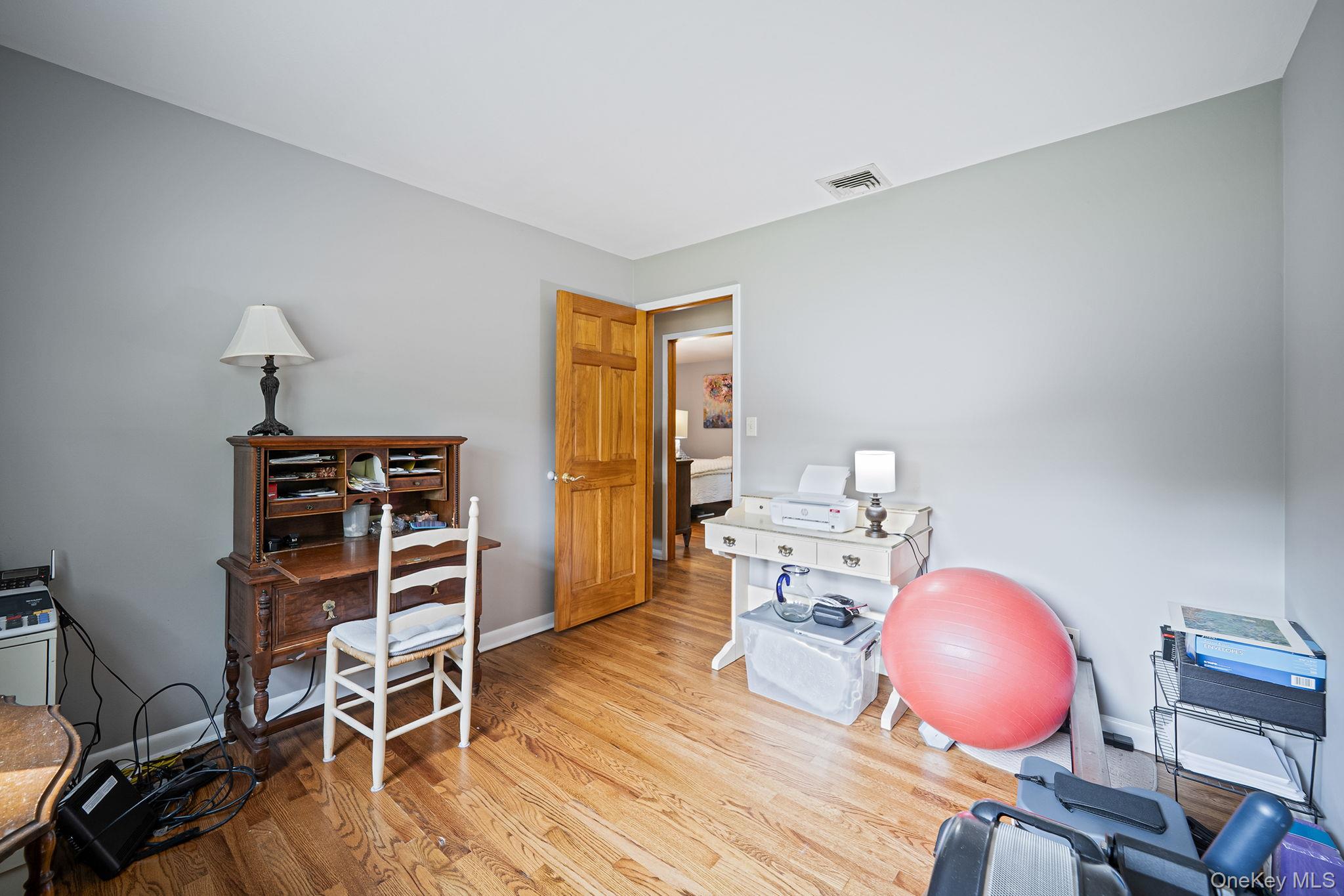 46 Marbeth Circle Property Photo 18