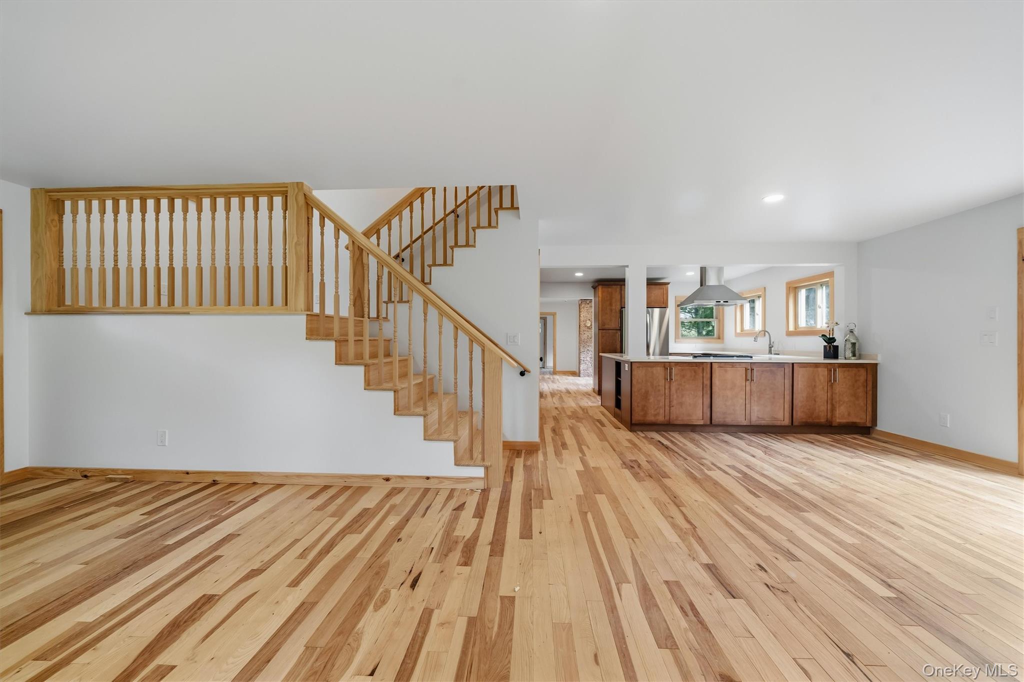 71 Oak Street Property Photo 11