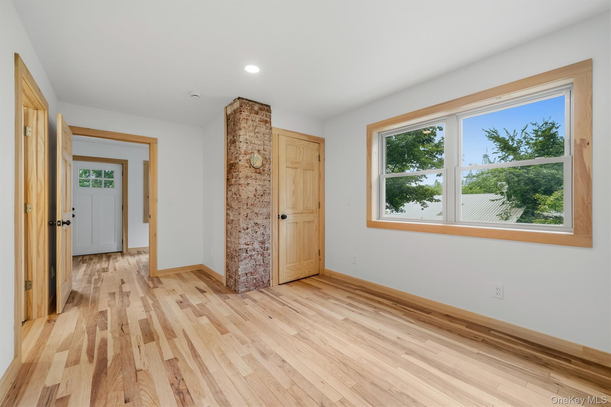 71 Oak Street Property Photo 21