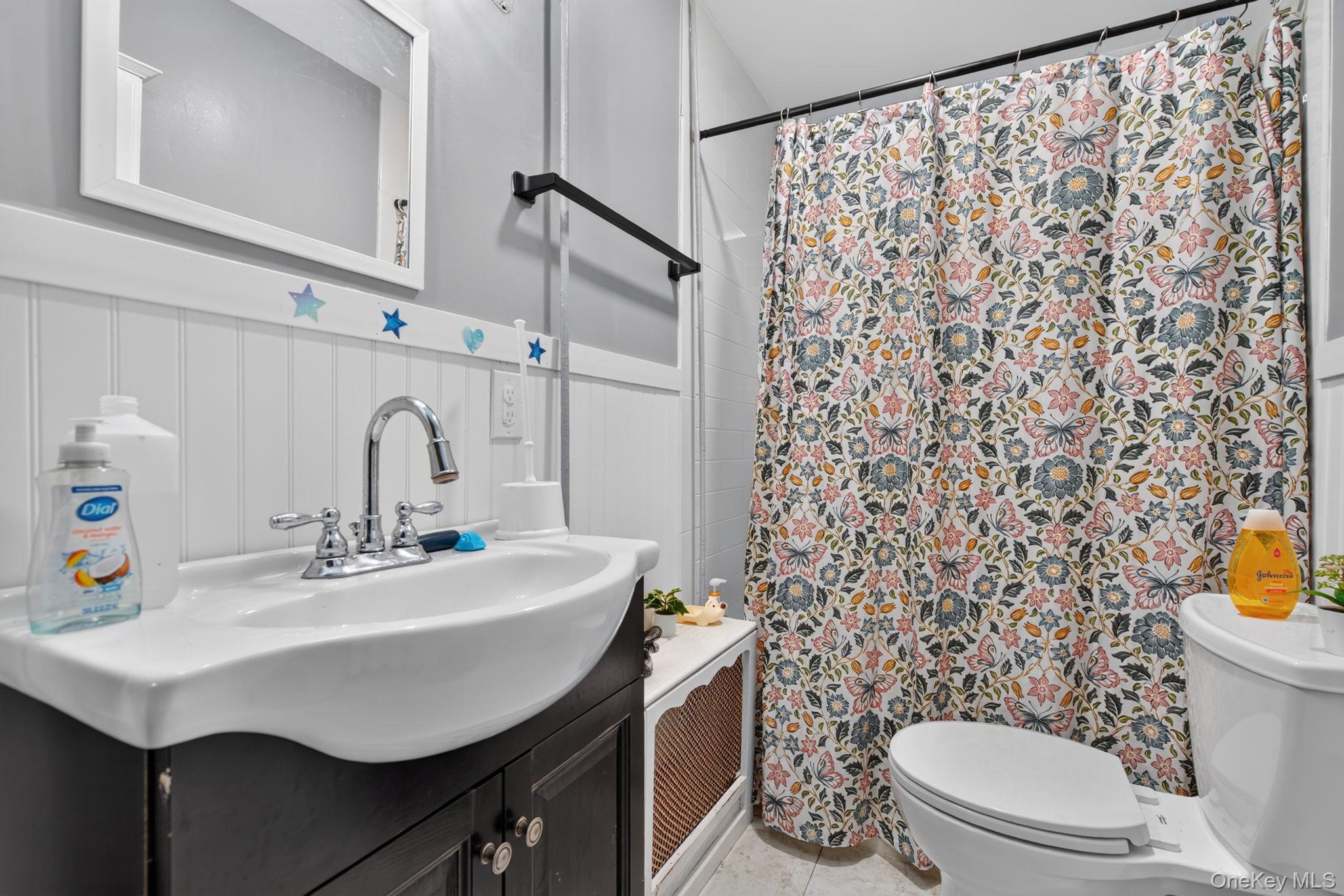 214 Renwick Street Property Photo 4