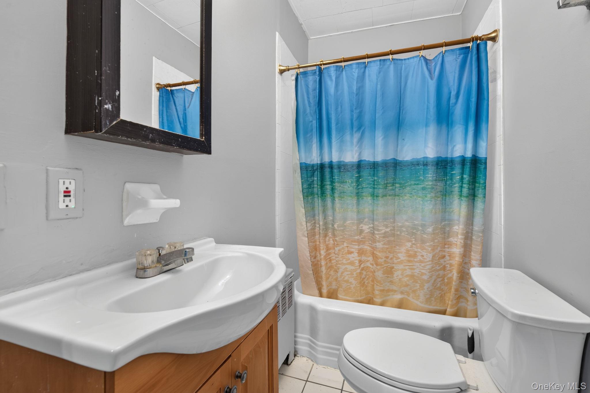 214 Renwick Street Property Photo 6
