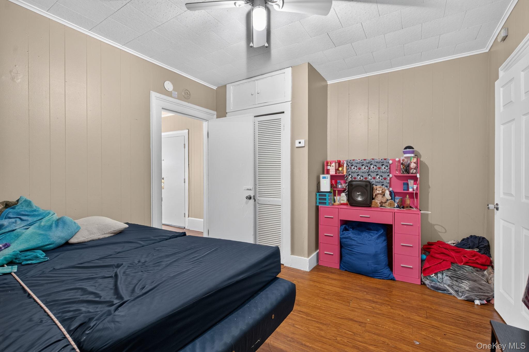 214 Renwick Street Property Photo 10