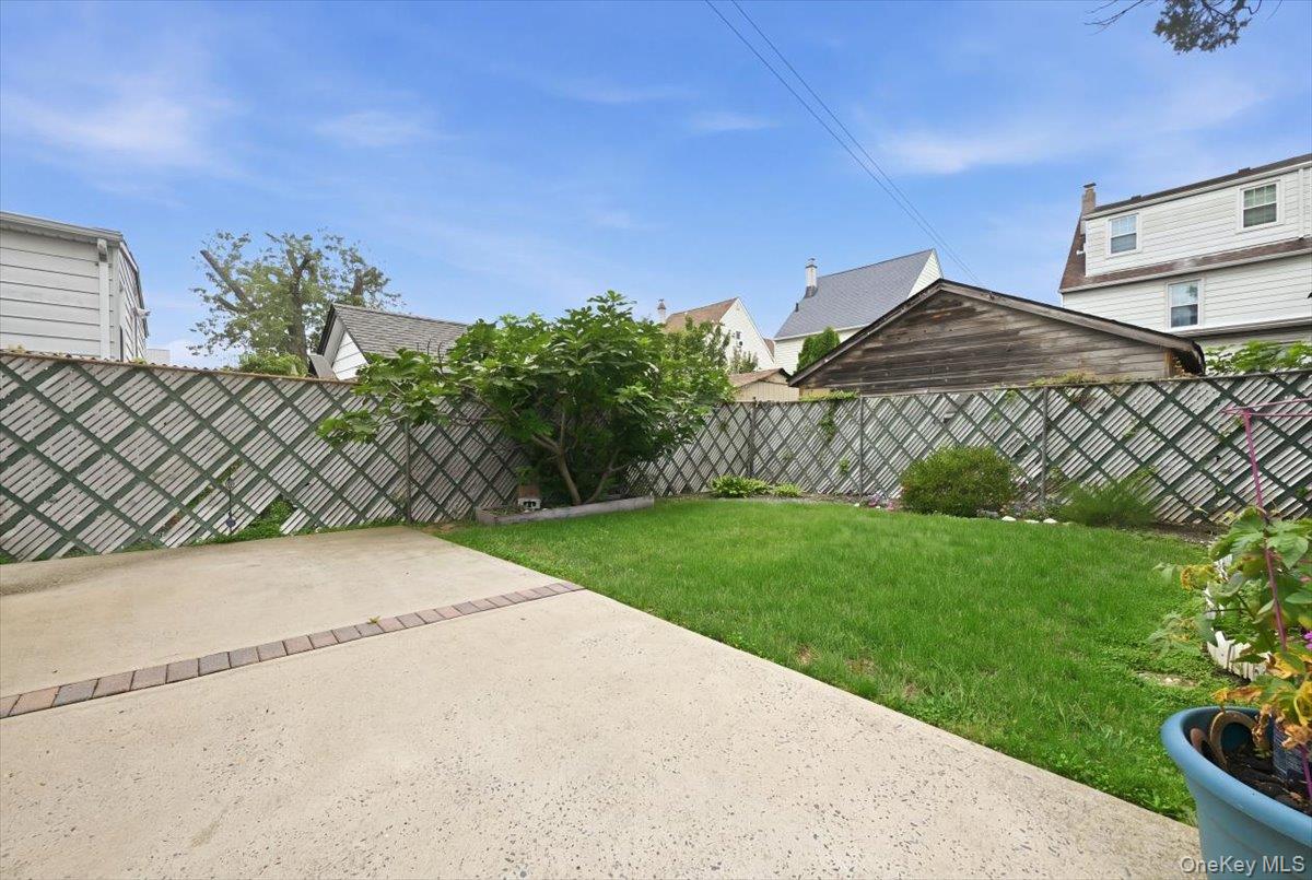 79 Amherst Road Property Photo 32