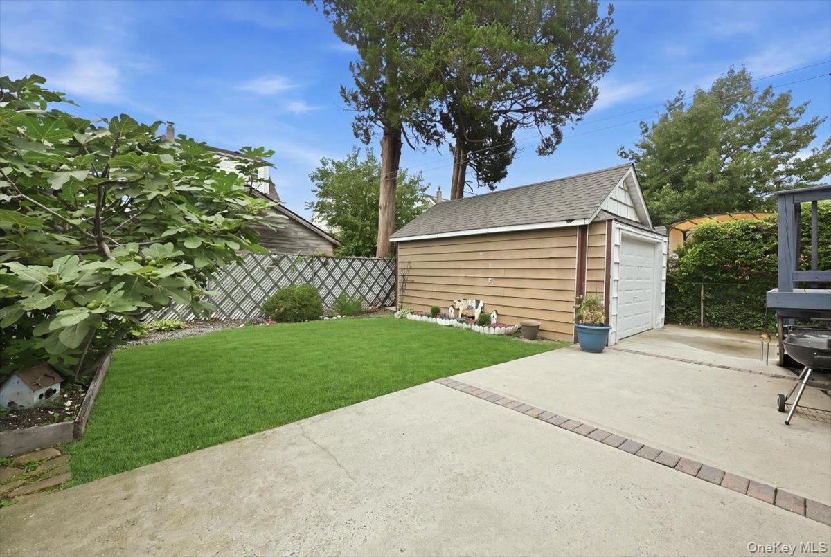 79 Amherst Road Property Photo 33