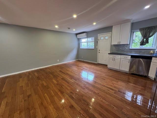 409 S 3rd Avenue Property Photo 1