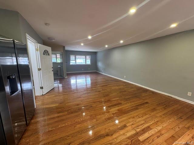 409 S 3rd Avenue Property Photo 2