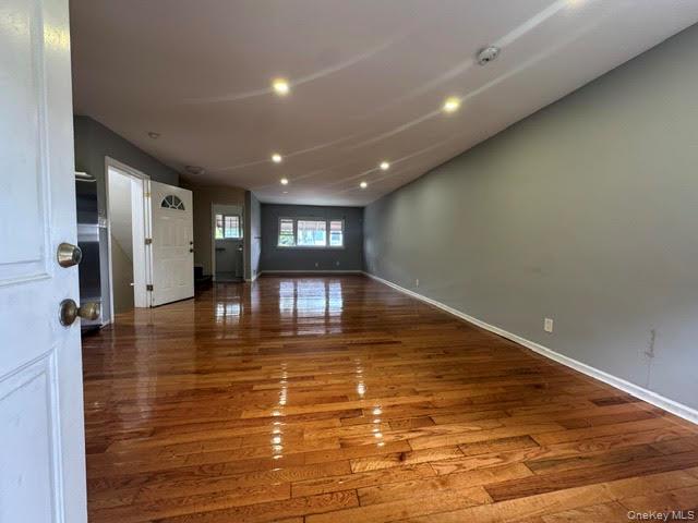 409 S 3rd Avenue Property Photo 3