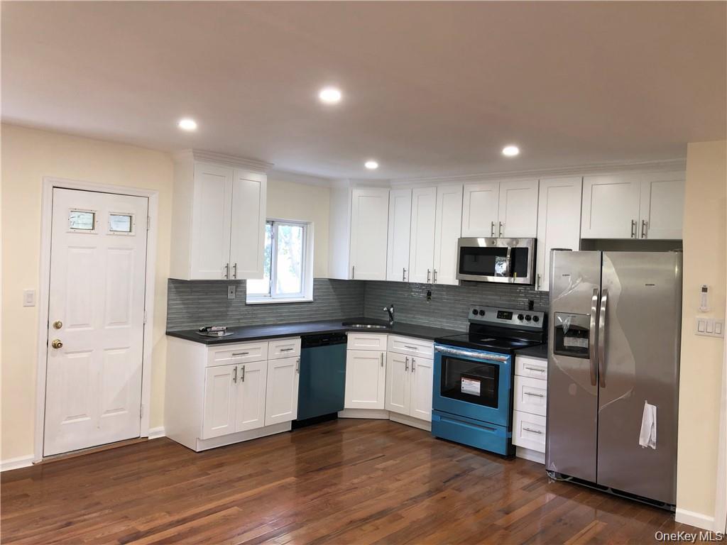 409 S 3rd Avenue Property Photo 10