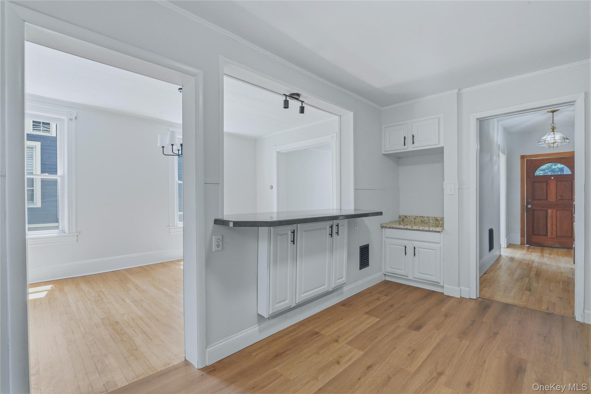 160 Washington Avenue Property Photo 7